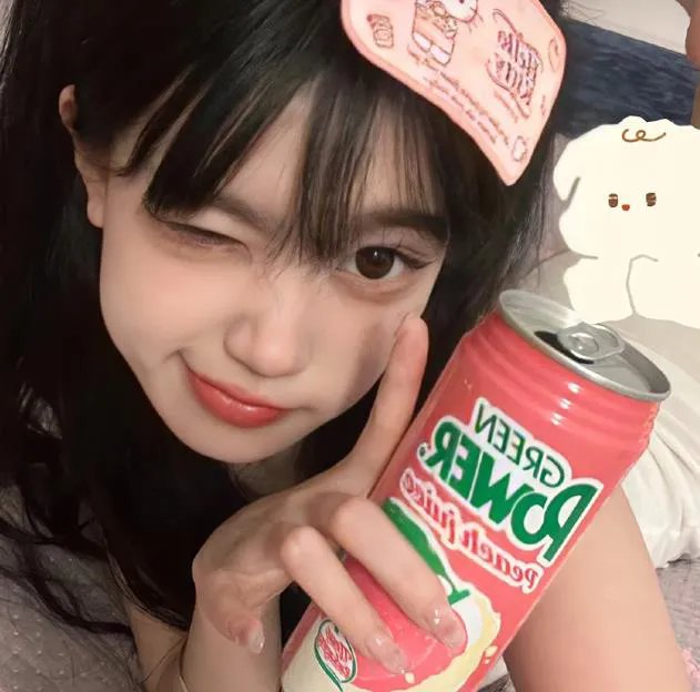 黑暗中的十个女人